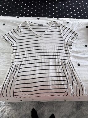 Lane Bryant White V-Neck Tunic with Black Stripes